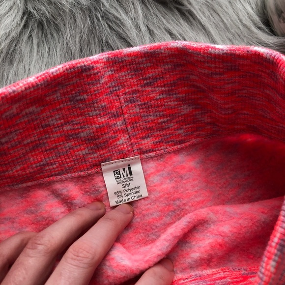 3/$30 ALL ITEMS WILL BE GONE BEFORE HOLIDAY AND NEGOTIABLE/BUY NOW! Fuzzy Pants - Picture 4 of 4